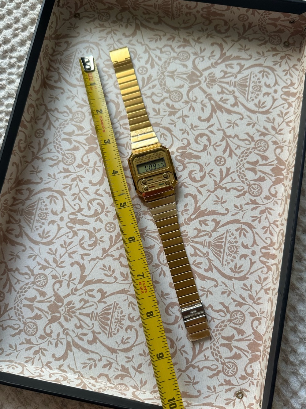 Casio A100 Gold Watch - Picture 8 of 9